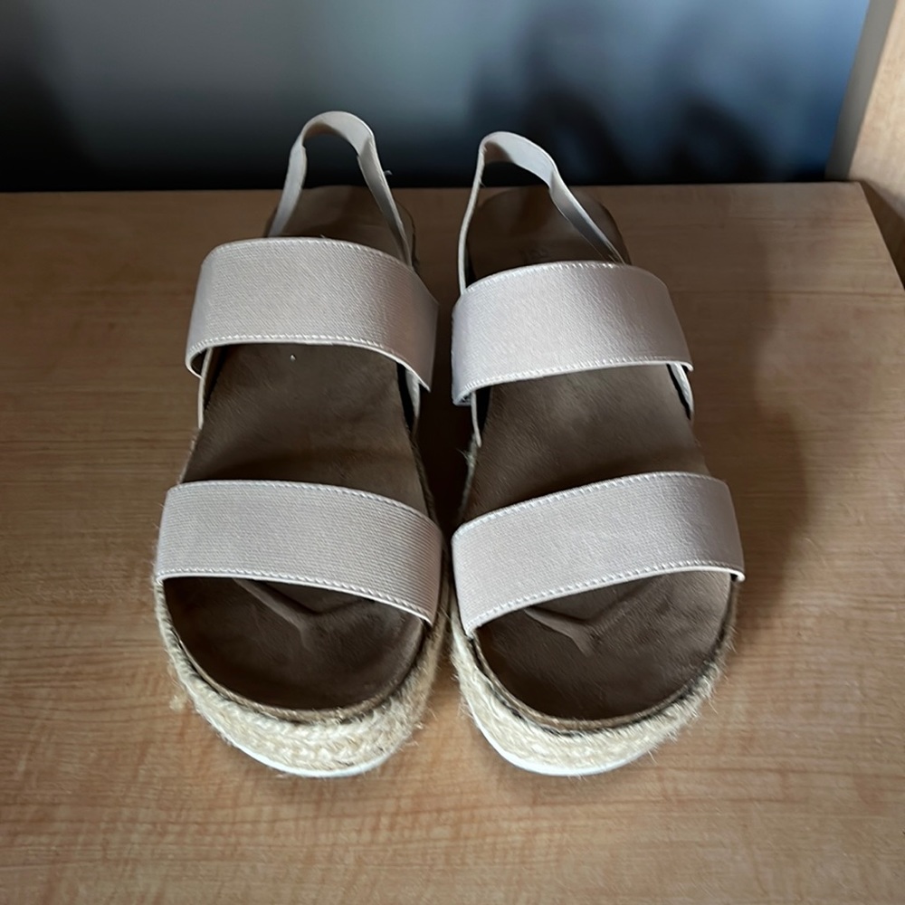Neutral sling back sandals